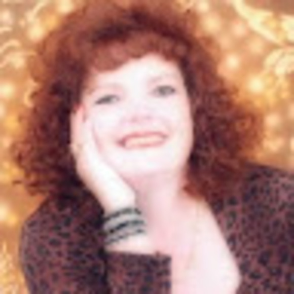 Meet your Posher, Anita - Picture 1 of 1